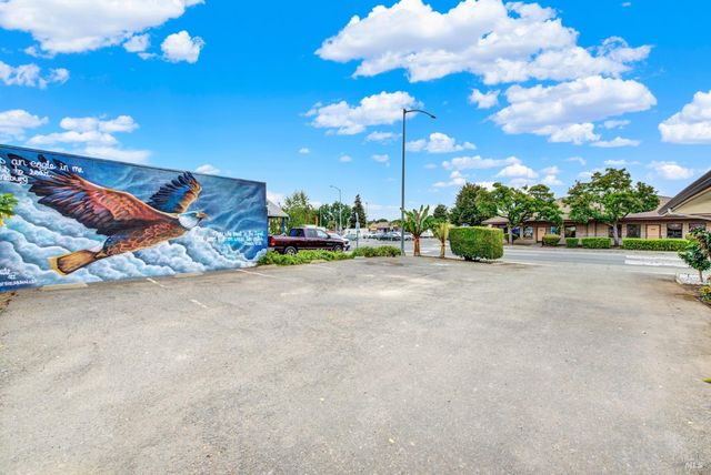 707 Tuolumne St, Vallejo, CA 94590