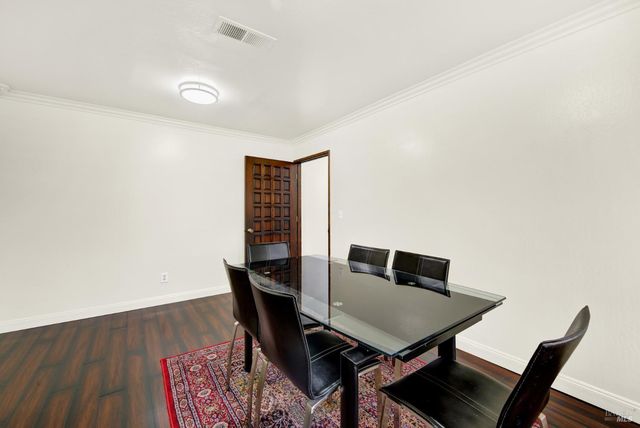 707 Tuolumne St, Vallejo, CA 94590