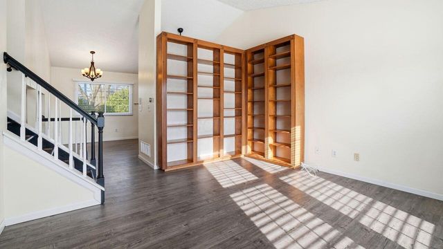 3821 Carriage Run Drive, Hilliard, OH 43026