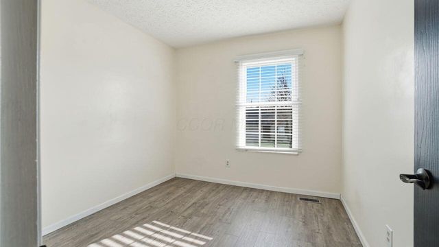 3821 Carriage Run Drive, Hilliard, OH 43026