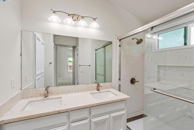 1205 Amber Ct, San Leandro, CA 94577