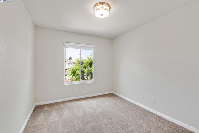 1205 Amber Ct, San Leandro, CA 94577