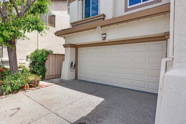1205 Amber Ct, San Leandro, CA 94577