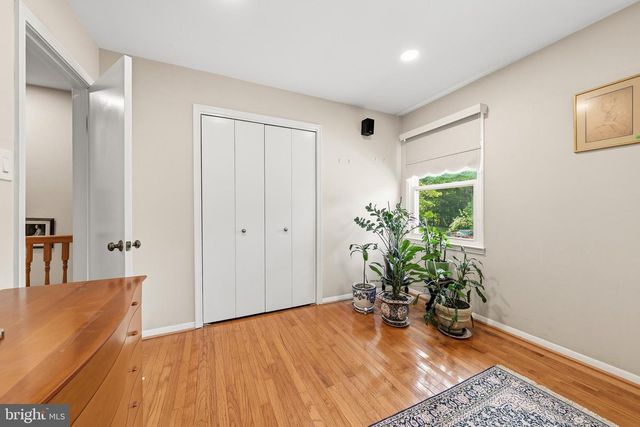 7779 TIVERTON DR, Springfield, VA 22152