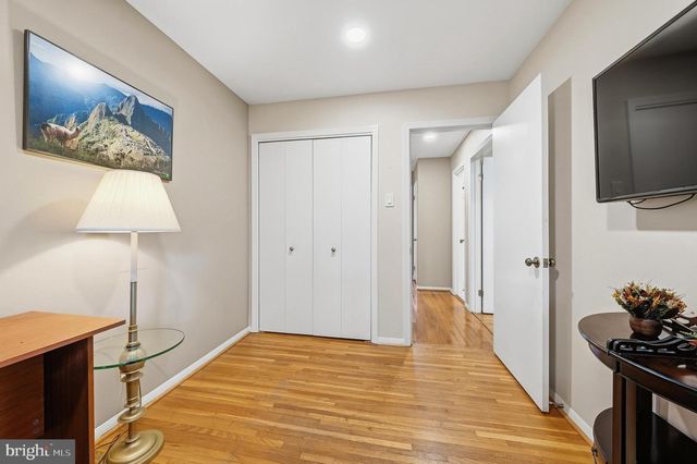 7779 TIVERTON DR, Springfield, VA 22152