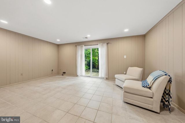 7779 TIVERTON DR, Springfield, VA 22152