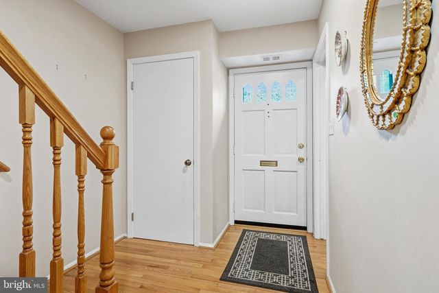 7779 TIVERTON DR, Springfield, VA 22152