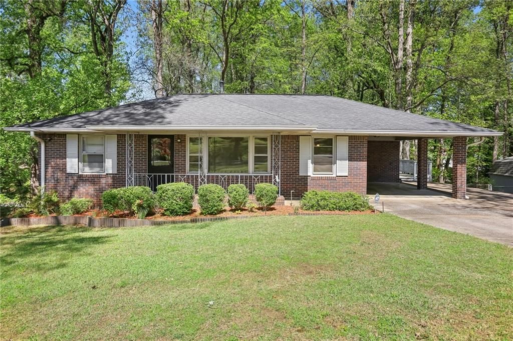 1316 Sanders Drive, Morrow, GA 30260