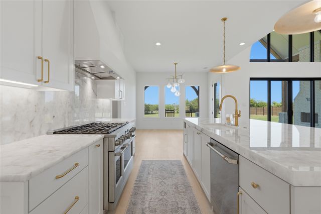 4411 Tea Olive Trail, Midlothian, TX 76065