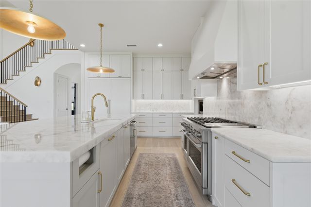 4411 Tea Olive Trail, Midlothian, TX 76065