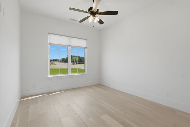 4411 Tea Olive Trail, Midlothian, TX 76065