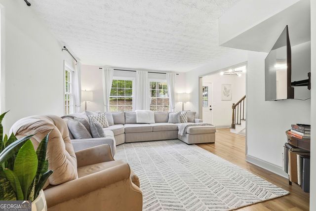195 Oak Street, Fayetteville, GA 30215