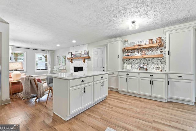 195 Oak Street, Fayetteville, GA 30215