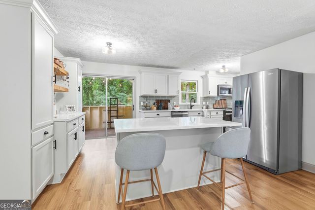 195 Oak Street, Fayetteville, GA 30215