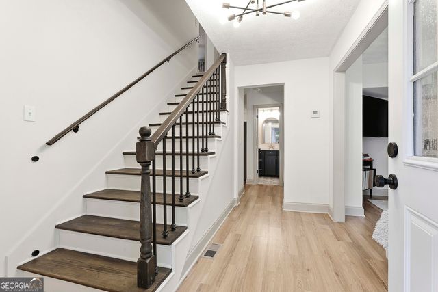 195 Oak Street, Fayetteville, GA 30215