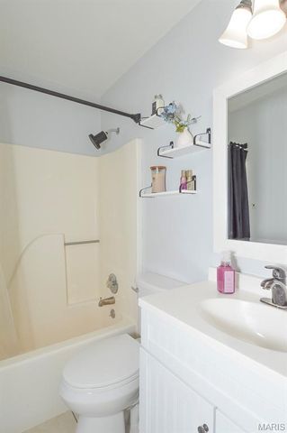 7342 W Main Street, Maryville, IL 62062