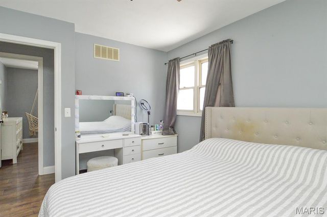 7342 W Main Street, Maryville, IL 62062