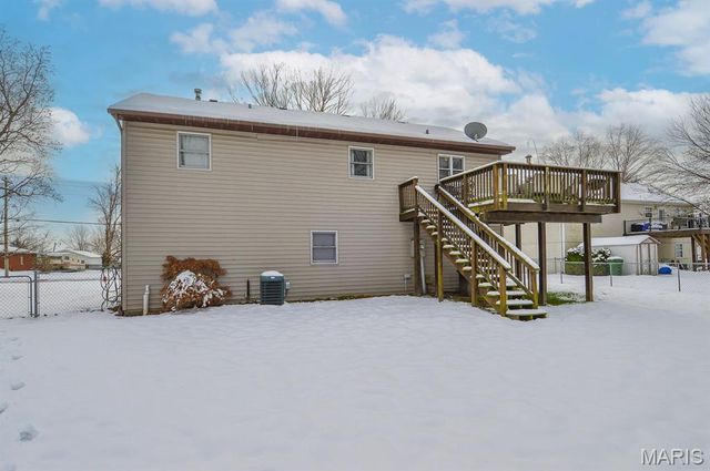 7342 W Main Street, Maryville, IL 62062