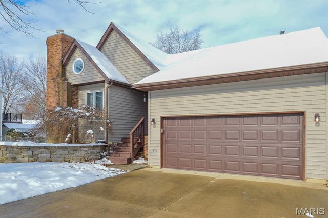 7342 W Main Street, Maryville, IL 62062