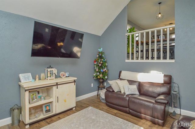 7342 W Main Street, Maryville, IL 62062