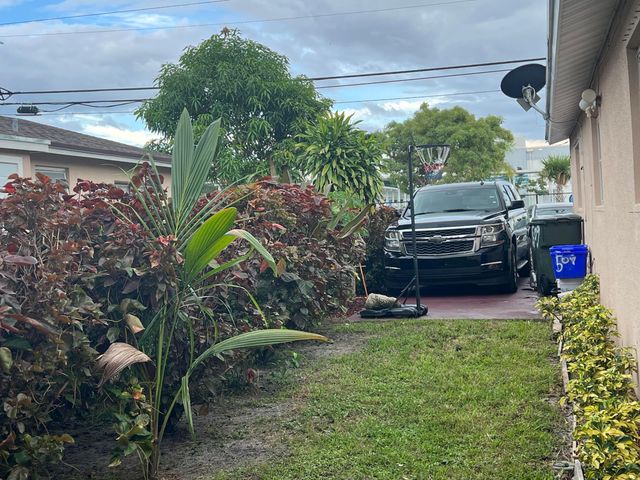 509 SW 10TH Street, Delray Beach, FL 33444