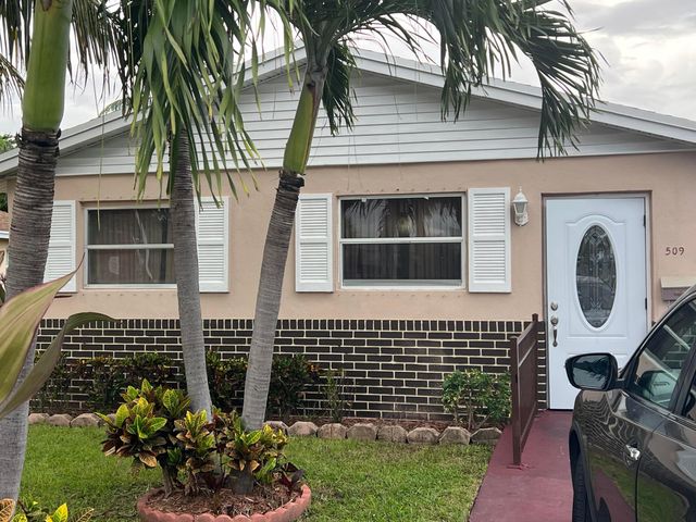 509 SW 10TH Street, Delray Beach, FL 33444