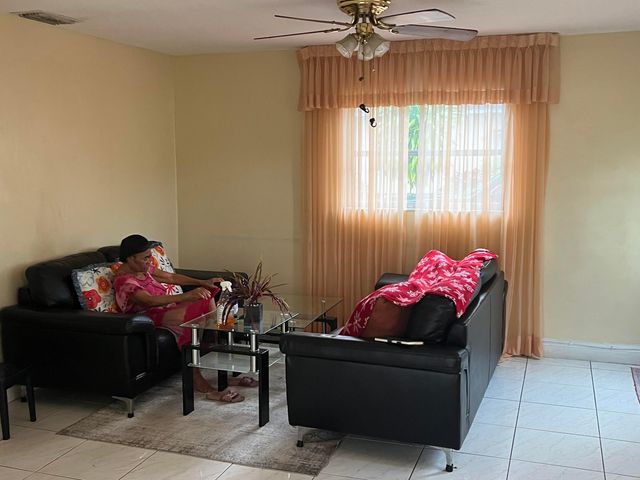 509 SW 10TH Street, Delray Beach, FL 33444