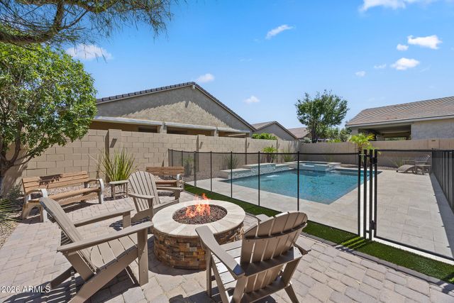 9748 E THEIA Drive, Mesa, AZ 85212