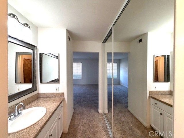 5515 Canoga Avenue 231, Woodland Hills, CA 91367