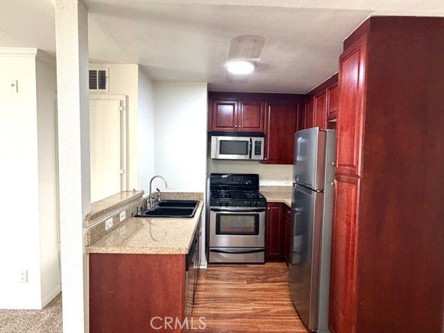 5515 Canoga Avenue 231, Woodland Hills, CA 91367