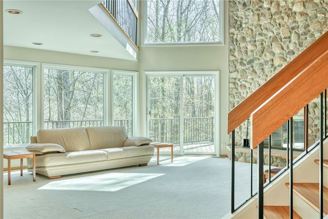 1185 Hidden Valley, Webster, NY 14580