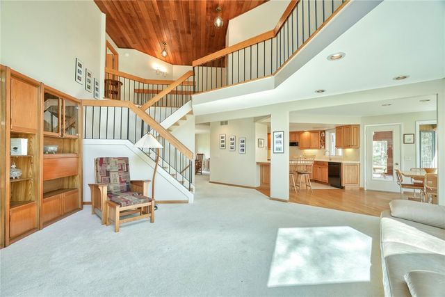 1185 Hidden Valley, Webster, NY 14580