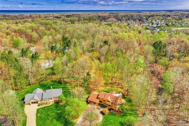 1185 Hidden Valley, Webster, NY 14580