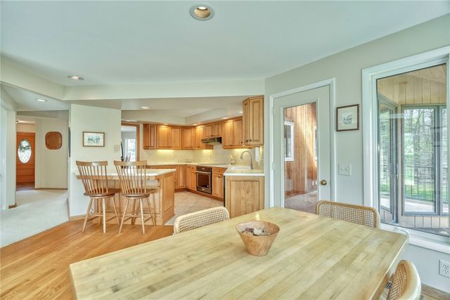 1185 Hidden Valley, Webster, NY 14580