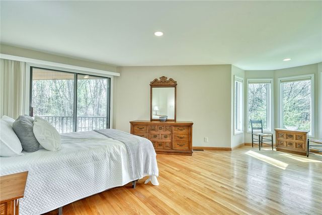 1185 Hidden Valley, Webster, NY 14580
