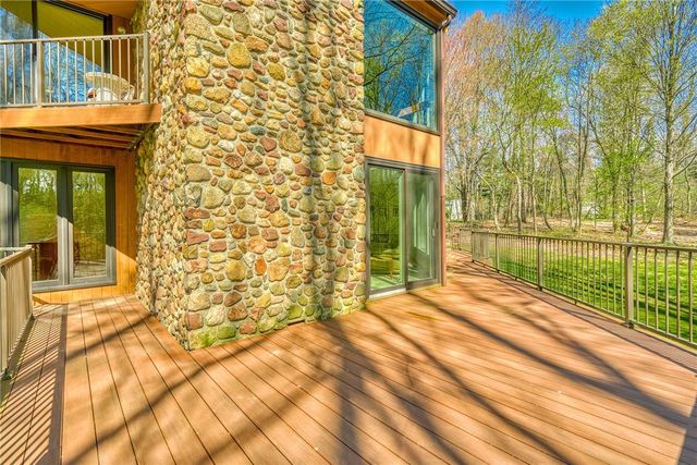 1185 Hidden Valley, Webster, NY 14580
