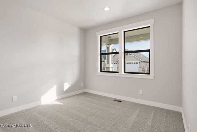 4447 W Hide Away Ln, Coeur D'alene, ID 83815