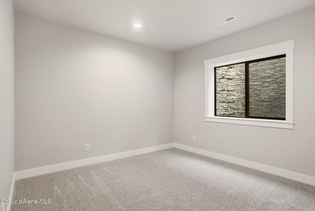 4447 W Hide Away Ln, Coeur D'alene, ID 83815