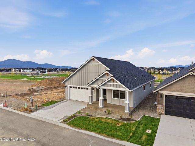 4447 W Hide Away Ln, Coeur D'alene, ID 83815