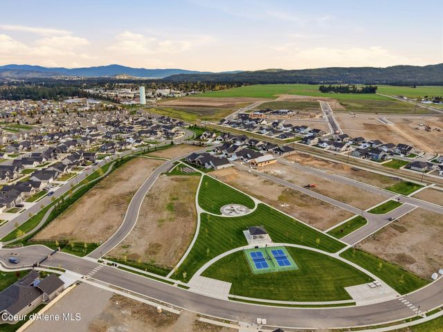 4447 W Hide Away Ln, Coeur D'alene, ID 83815
