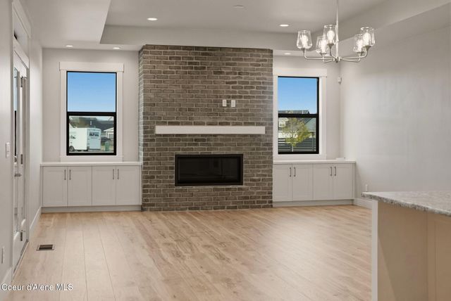 4447 W Hide Away Ln, Coeur D'alene, ID 83815