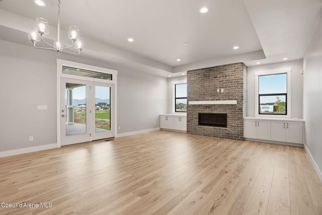 4447 W Hide Away Ln, Coeur D'alene, ID 83815