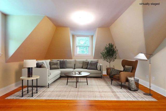 12 Bigelow Circle 3, Boston, MA 02135