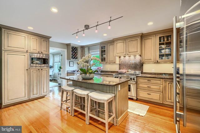 5617 NORTHFIELD RD, Bethesda, MD 20817