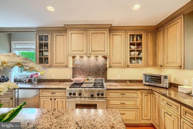 5617 NORTHFIELD RD, Bethesda, MD 20817