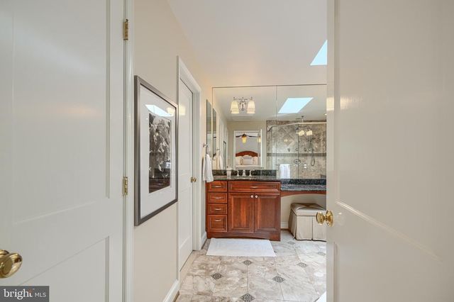 5617 NORTHFIELD RD, Bethesda, MD 20817
