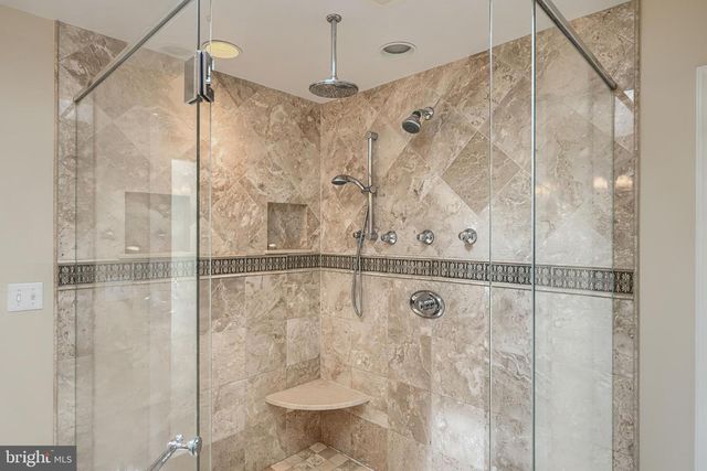 5617 NORTHFIELD RD, Bethesda, MD 20817