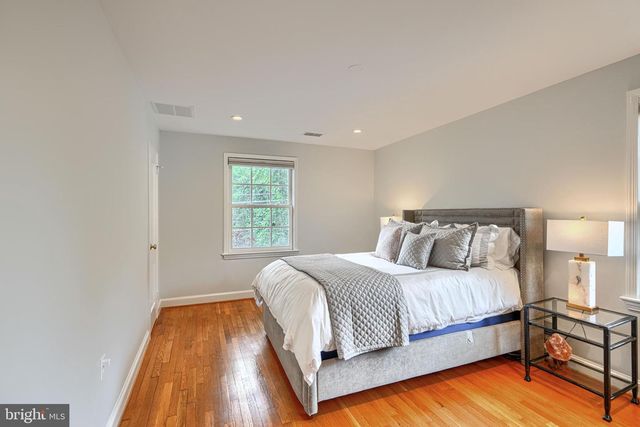 5617 NORTHFIELD RD, Bethesda, MD 20817