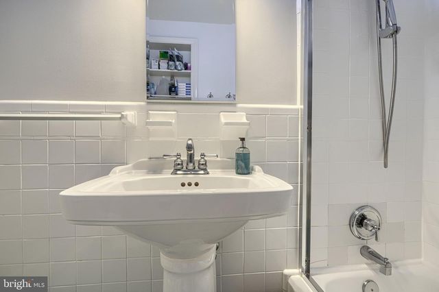 5617 NORTHFIELD RD, Bethesda, MD 20817