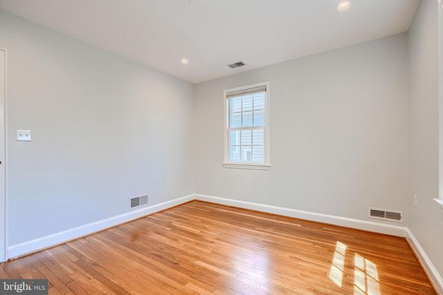 5617 NORTHFIELD RD, Bethesda, MD 20817